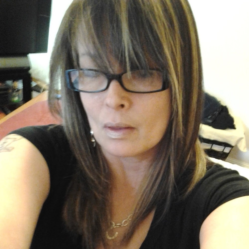 Meet your Posher, Maria